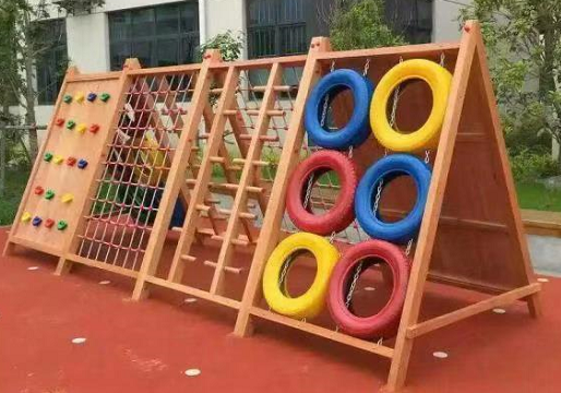 幼兒園戶外實(shí)木組合攀爬玩具